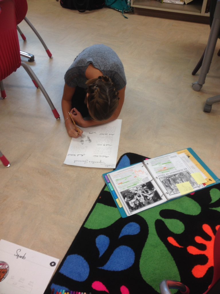 mrshammaker's tweet photo. History's really coming to life in here this morning! #RAFTProjects #Empathy #USHistory https://t.co/fzQ335cJ2g