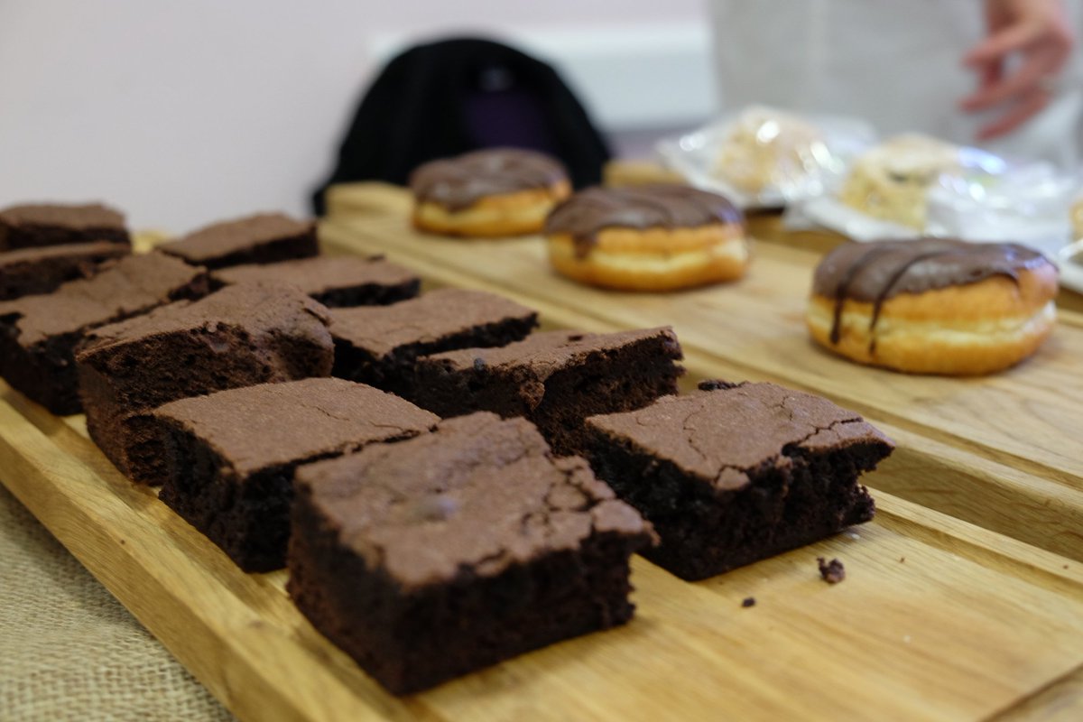 LBofHounslow's tweet photo. A big thanks to @Chartwells_UK  and memebrs of staff for donating these amazing cakes for the Mayor's #charity cake sale yesterday #CakeSale https://t.co/C9lT2ejOU2