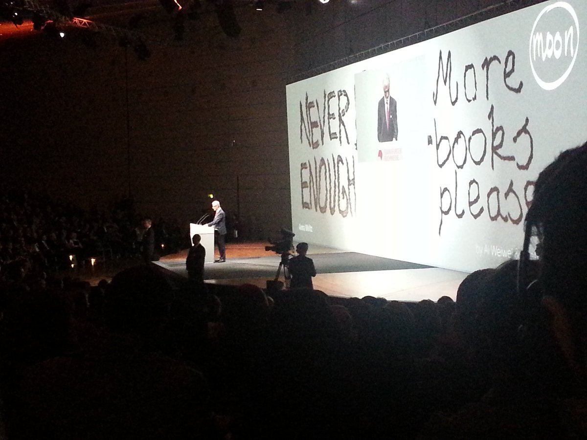 Uitgeverij Lannoo tweet media