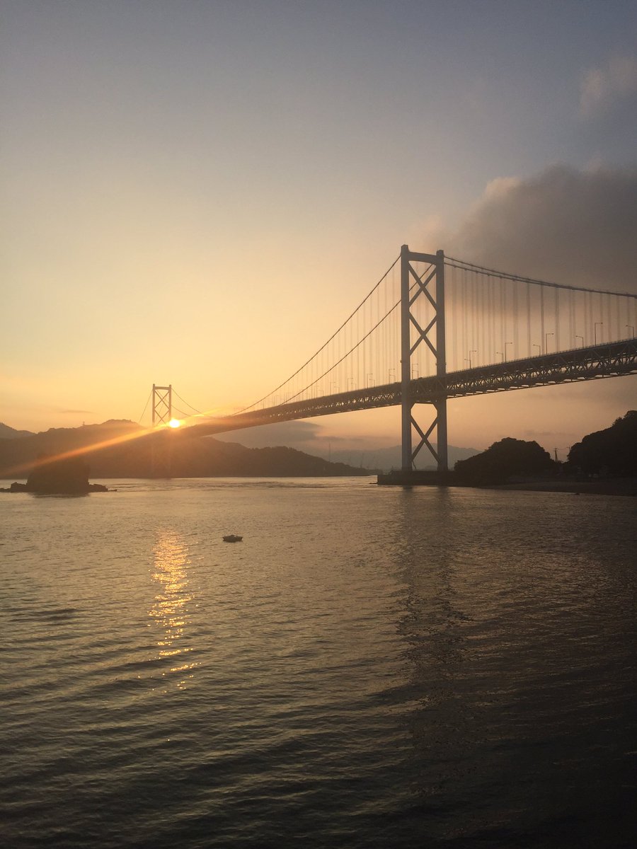 CAAD10_0608's tweet photo. 今年もしまなみ良かった(^^)
天気もなんとか持ってくれて、良い写真もたくさん撮れました。
行ったことない人には超絶オススメ‼︎ https://t.co/T81jHKHnG7