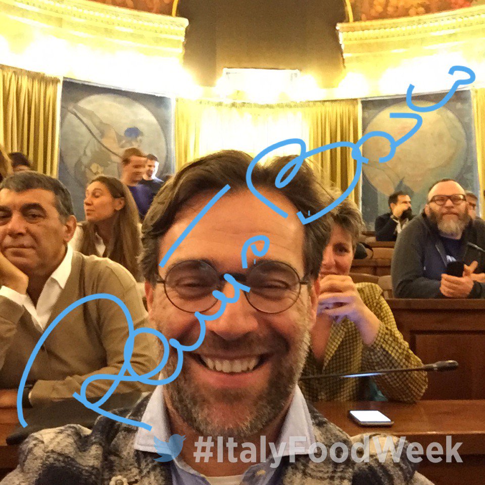 SocialMasaf's tweet photo. Anche @pizzadare tra i protagonisti della giornata #cucinaFw per #ItalyFoodWeek https://t.co/VdtVCLdome