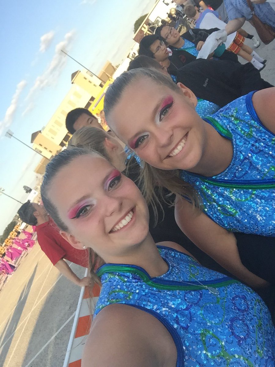 sweetb133's tweet photo. Having a lot of fun, who would have guessed. @stina_davidson https://t.co/warH75fgfF