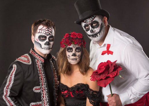 MojoInTheMorn's tweet photo. The best “Day Of The Dead” costume at our Halloween party will win $1,000 &amp; a trip to see Britney Spears in Vegas!
https://t.co/hhTLyA6Aay https://t.co/EHr5HXGskK