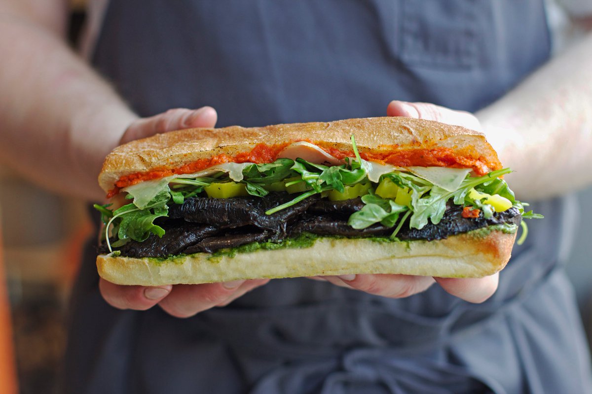 <a href="/VOLTlunchbox/">Lunchbox</a> is participating with <a href="/UberEATS/">Uber Eats</a> in #DC if you use code LUNCHBOX20 get $20 off your first order. Stay at the desk, order today!