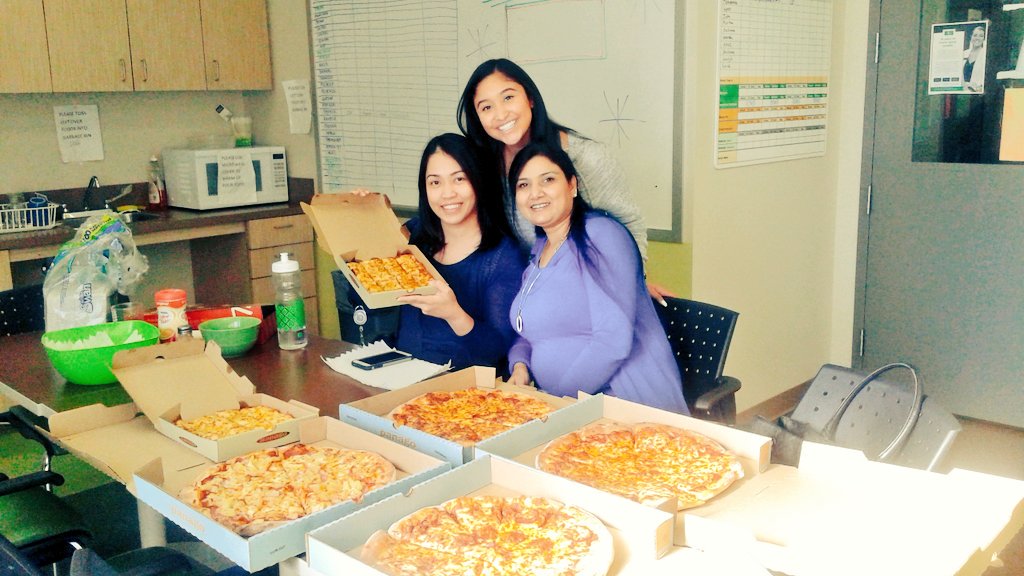 Thanks to our customer for the pizza lunch on sunday @RussAnderson_TD <a href="/soodr2/">Rohit</a> @BrianGervais_TD