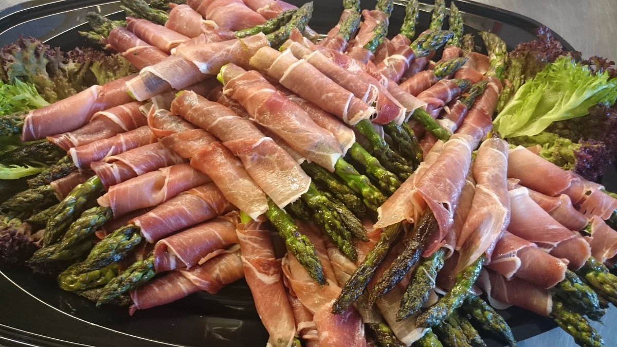 GodaMackan's tweet photo. Buffé till personalfesten, födelsedag, dop eller begravning https://t.co/6IN20y18Cb

#godamackan #uppsala #buffé #catering #personalfest https://t.co/KrjJtYeTpP