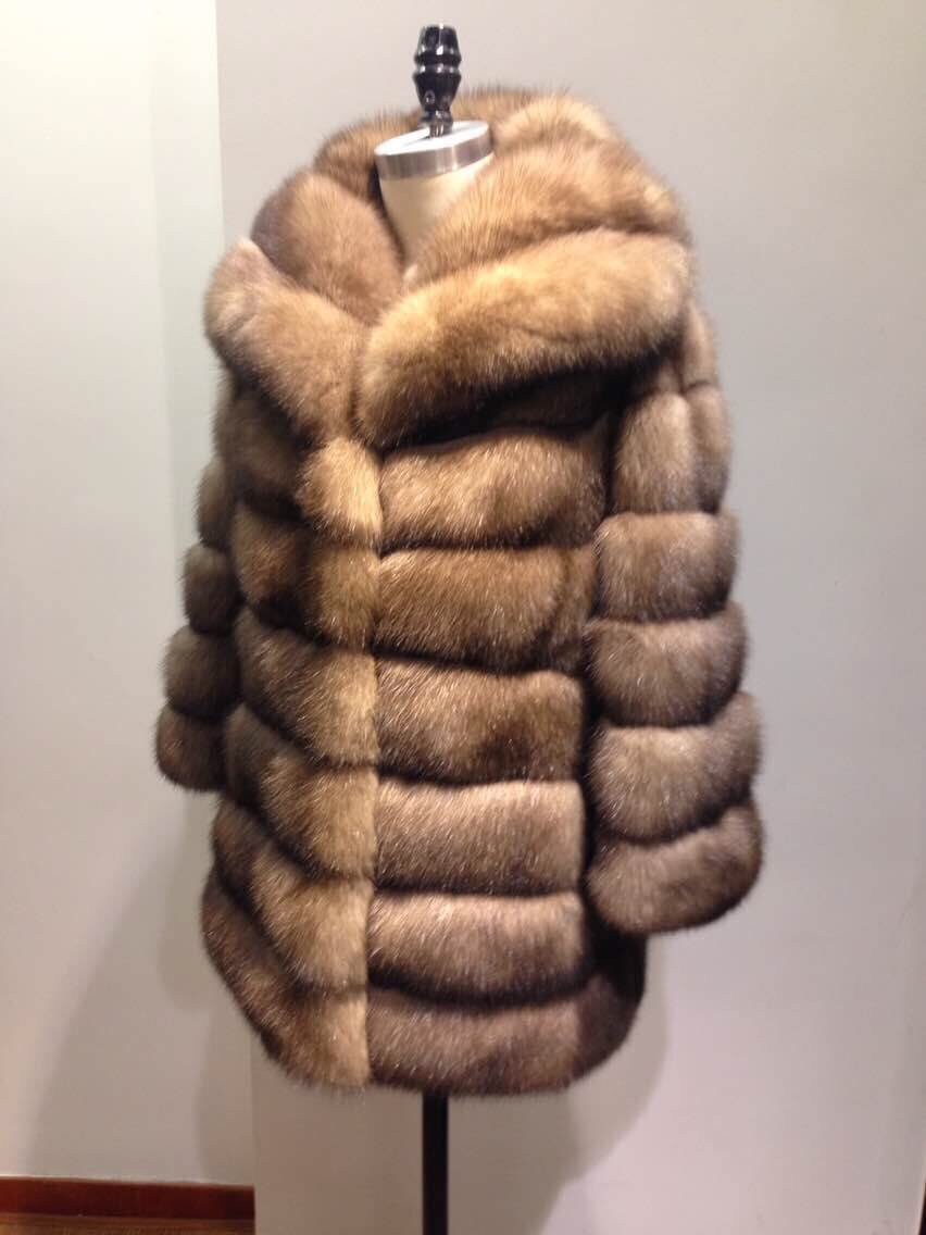Fursonly_office's tweet photo. #luxrious #fashion #womenswear #models #furcoat #sablecoat #sable #furry #mexa #winter #womenstyle #furstyle #ootd #luxuryfur #fursonly https://t.co/KhQmm2lGvw
