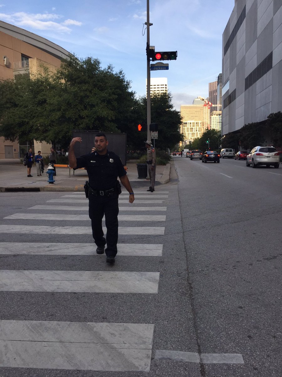 Livermore_Comp's tweet photo. On my way to the Keynote. Thank you to Houston for hosting us! #GHC #LLNLatGHC #Livermore_Lab #SafetyFirst https://t.co/kgcnoO8mqN