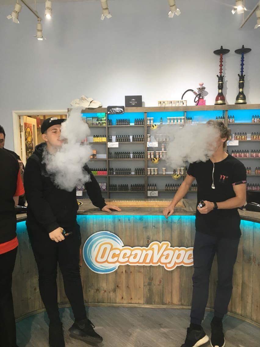 #uksv team in there normal habitat #vaping #vapefam #vapenation #oceanvape #mattthevapman