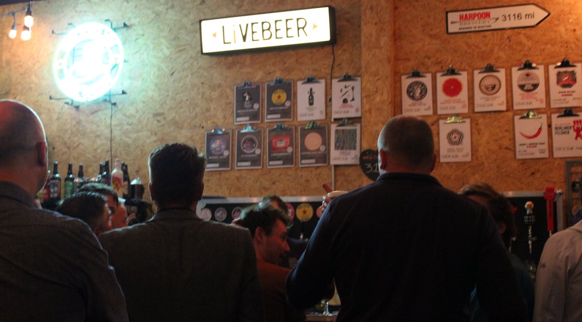 PedroCotzier's tweet photo. Latest #beer #blog! https://t.co/uxczeo022C - #LIVEBEER @LivBeerCo Tap Takeover @DeadCraftyBeer - give us a read and a RT guys!! https://t.co/J7RZSeg9ap