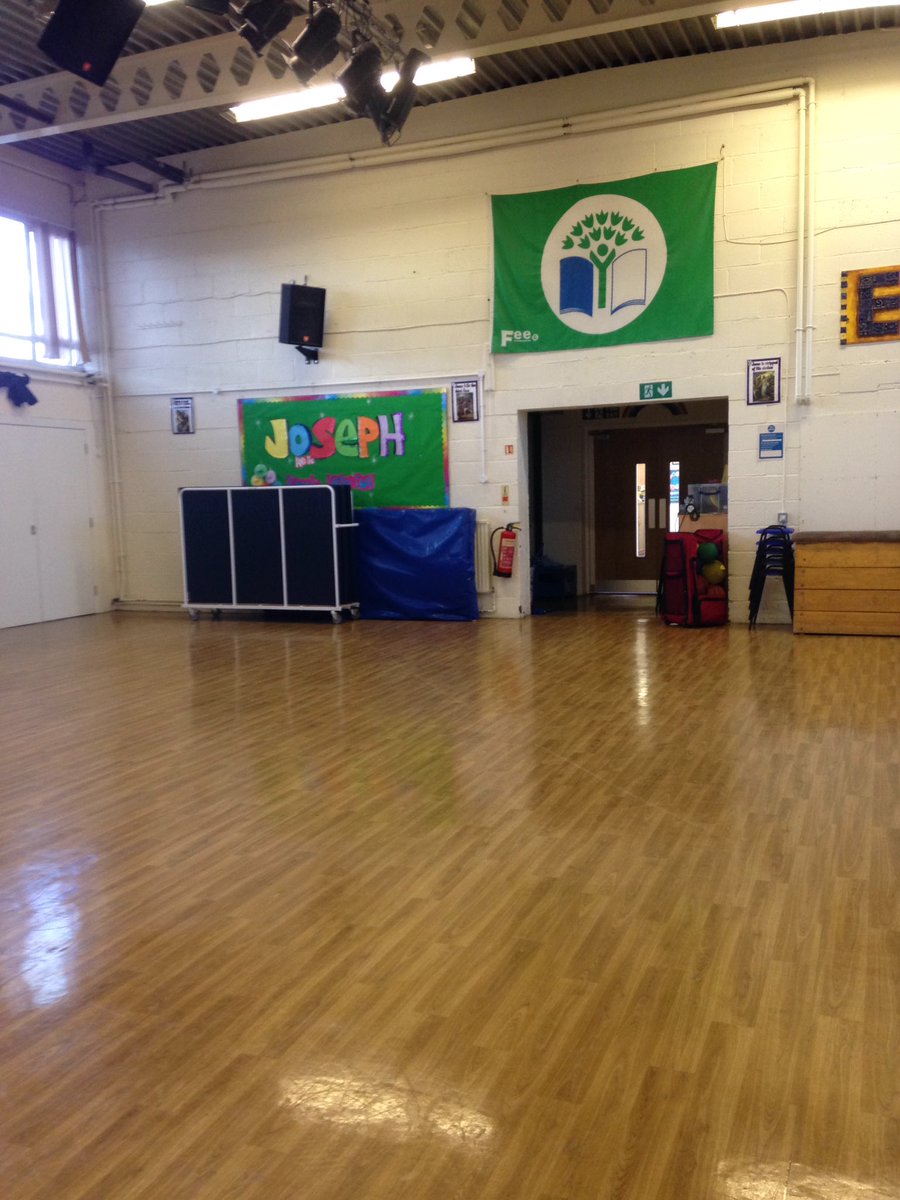 Final after school dance session at All Saints-Golbourne this afternoon... Some fantastic work has been created over the past few weeks 👍🏻