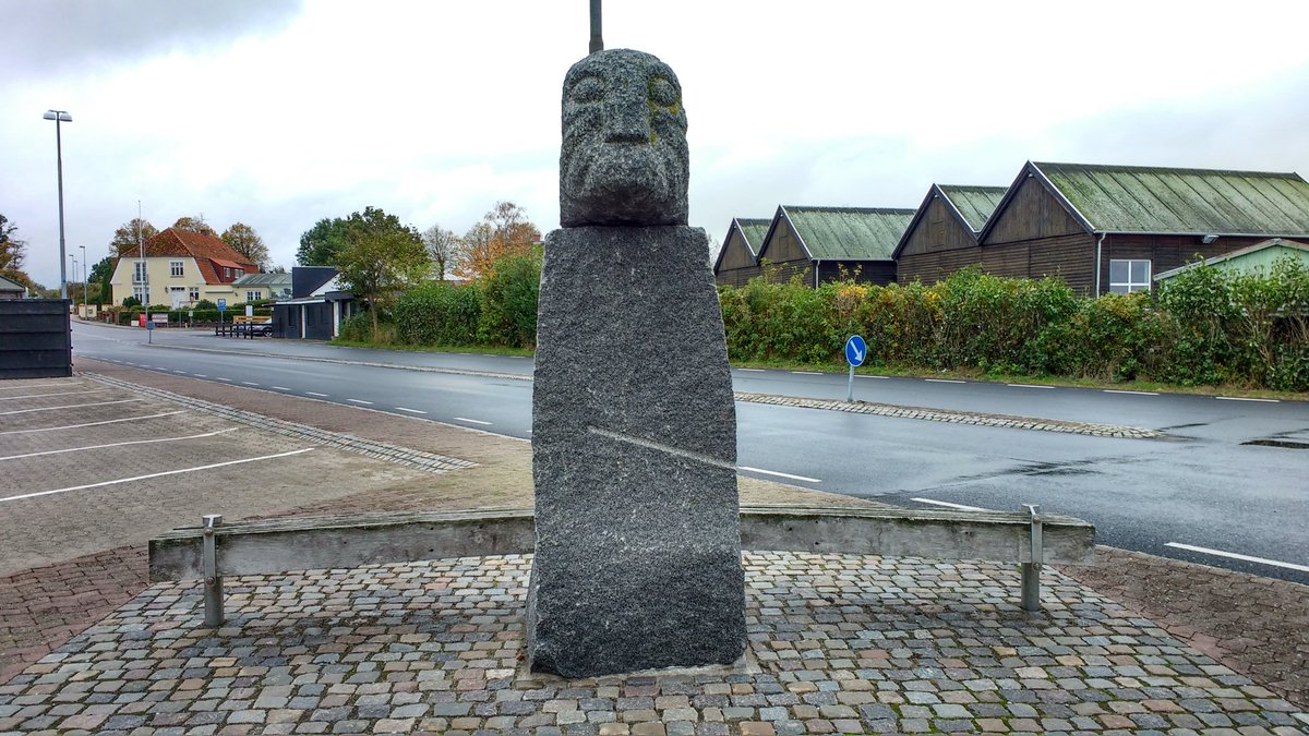 Havenbankje <a href="/Wandelbankjes/">Wandelbankjes</a>  in Aarosuund, Juutland Denemarken