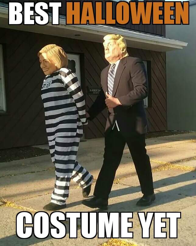 KelAdams2's tweet photo. @WalkingSeaWater @realDonaldTrump @HillaryClinton  😂😂😂😂😂
#Election2016 #HillaryClinton #DonaldTrump #WeekendAtHillarys https://t.co/GJJc2D7Msx