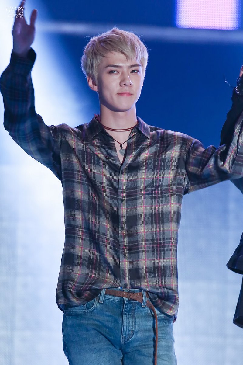 Ohmy_HH's tweet photo. 161009 ASF 😎😎#Sehun #세훈 
https://t.co/v8k56CzQIC
https://t.co/xyrd1gCj73 https://t.co/lkQm0qkorc