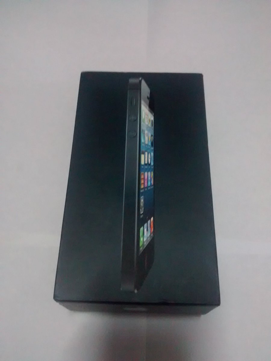 Eco_Santo's tweet photo. #FelizMiercoles #calico #colombia #Apple #iPhone 5 listo para usar https://t.co/K2iSK9dhON    #FondoEmprenderSENA #RT #win #calico #follow https://t.co/M8pzB2PT0A