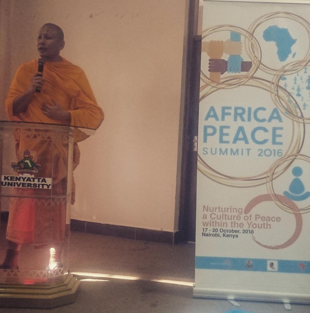 peacerevsummit's tweet photo. LP Pasura shared his hope and belive in the #African youth to bring #Peace as a closing remark for the #APS16 https://t.co/KZG0AKfGwu
