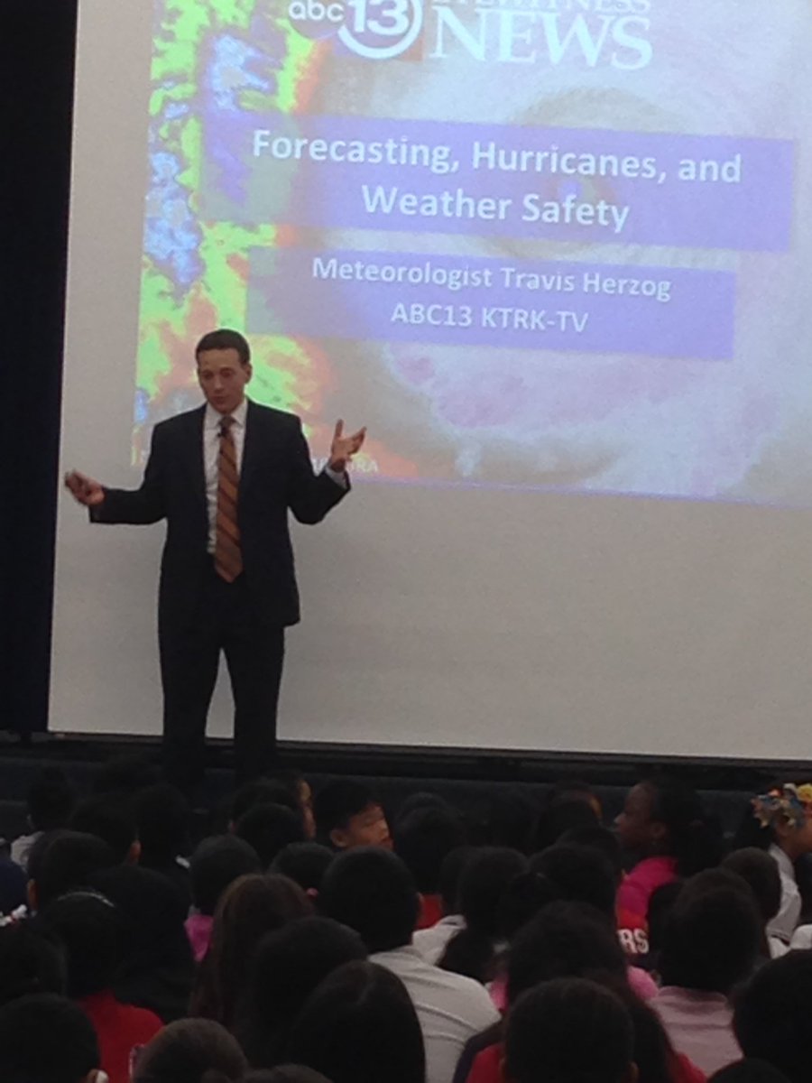 jamorrier's tweet photo. Travis Herzog presenting to our Chancellor Comets @ChancellorComet @abc13weather https://t.co/MCn0rHR1BH