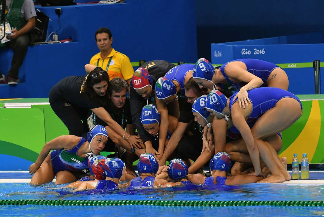 A 2 mesi dall'argento di Rio il <a href="/7rosaWP/">7rosa</a> riparte dal Centro Federale di Ostia. Da domenica 23 in raduno 24 ragazze coni.it/it/component/g…