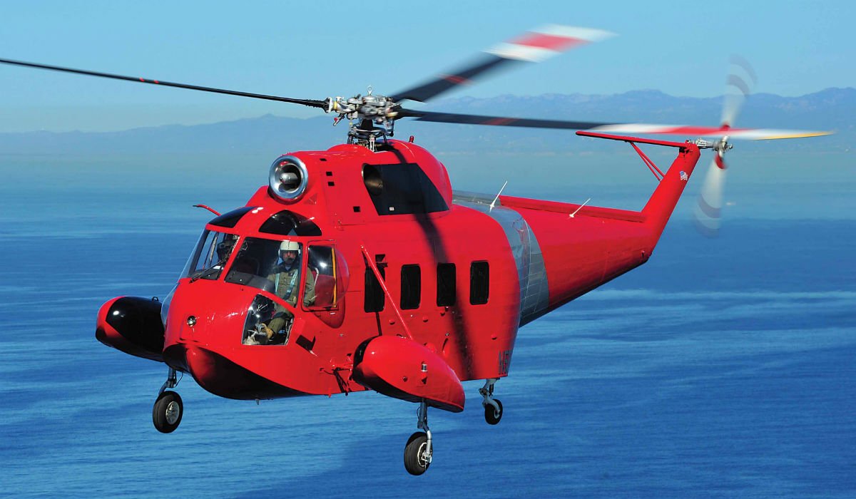 HelicopterLinks's tweet photo. USA: "The Flying Lifeboat’s Second Life". (Photo credit: Skip Robinson.) Article from October 7, 2016: https://t.co/eUwuvgd76X https://t.co/XbuDRTcdjA