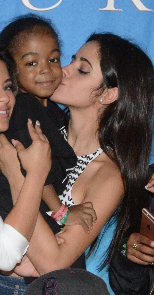 archivecbello's tweet image. she is so perfect 💕😭 #BadThings #camilacabello