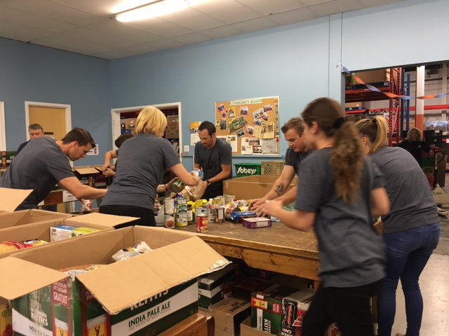 Melloul_Blamey's tweet photo. Though we lost the @FoodBankWatReg  #GFSC2016 challenge there really are no losers! In 30 mins Team MB sorted and packed 2030lbs =1586 meals https://t.co/FcoLzwYkoe