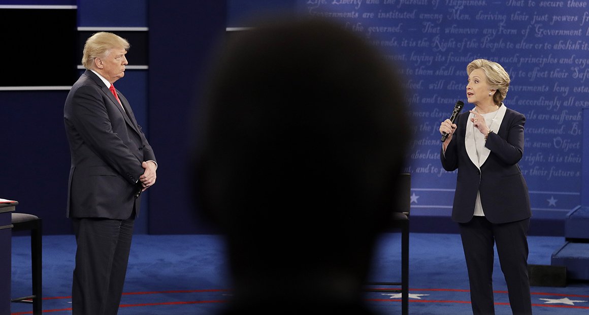 politico's tweet photo. How to tell when @realDonaldTrump and @HillaryClinton are lying tonight https://t.co/ZK0xFlBdtv | AP Photo https://t.co/VIe8zEUo1h