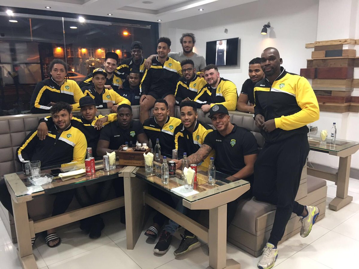 t123_thomas's tweet photo. Thanks for feed @FoodFusionDine#nice#food#happy#people#excited#workers#nachos#chicken#team#feed#wales#game#friday https://t.co/NqBjVqXgve