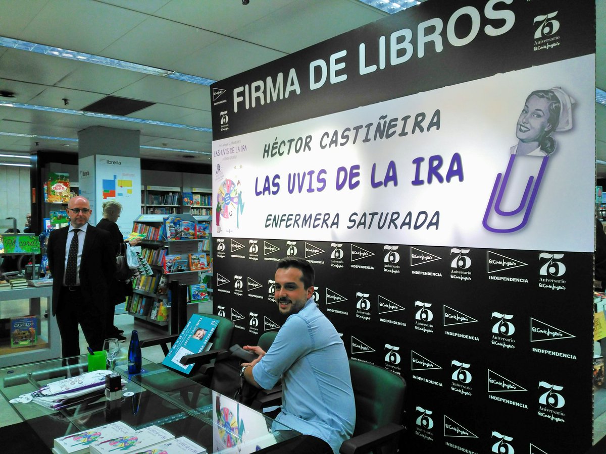 reichdel's tweet photo. @EnfrmraSaturada Un placer haberte conocido está tarde. Ahora a disfrutar de la lectura #Enfermeria #minisatu #Zaragoza https://t.co/UEz6rTG5BN