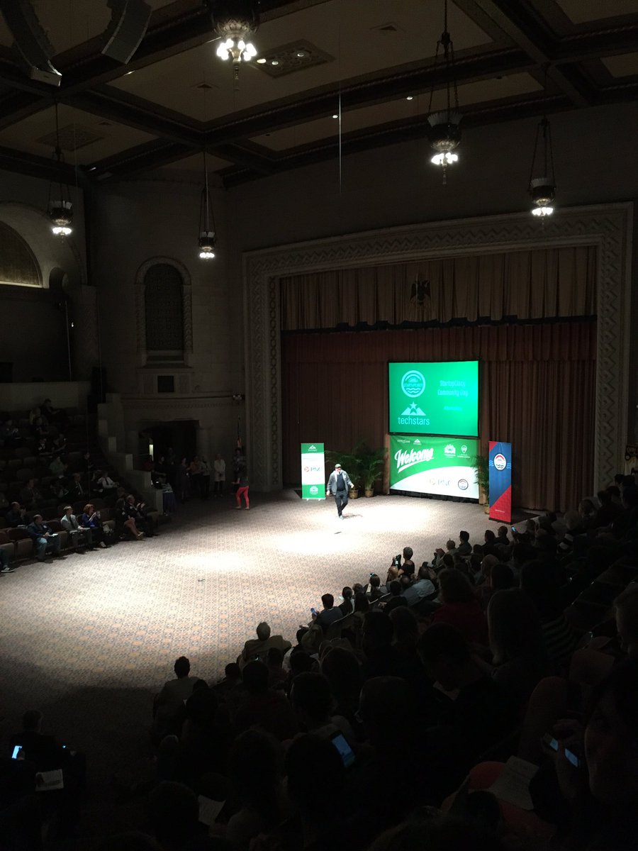 muellermegm's tweet photo. Here at Foundercon! #startupcincy #cchange @CincyChamber https://t.co/olPnYjhc1Q