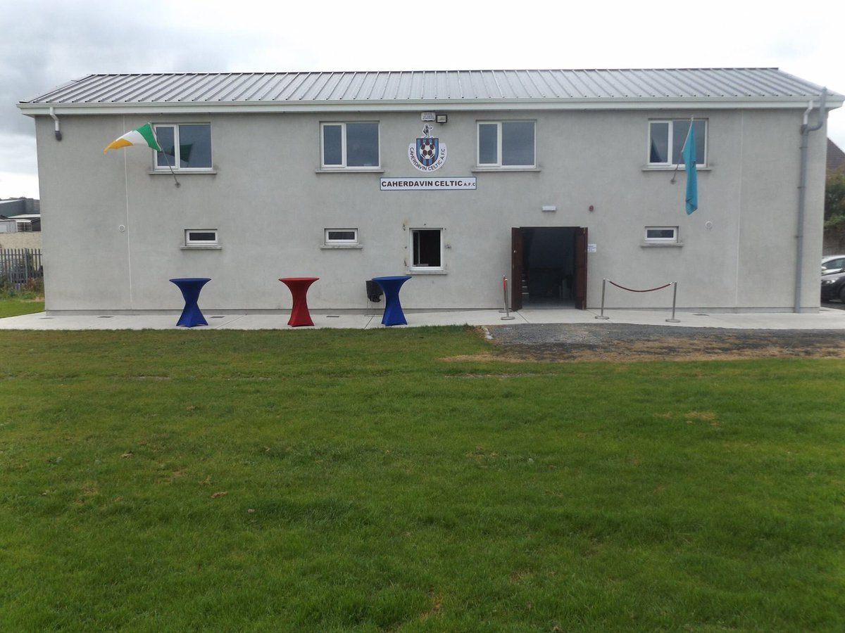 Congratulations to Caherdavin Celtic FC on their new clubhouse which was officially opened by <a href="/FAIreland/">FAIreland</a> manager Martin O'Neill tonight.