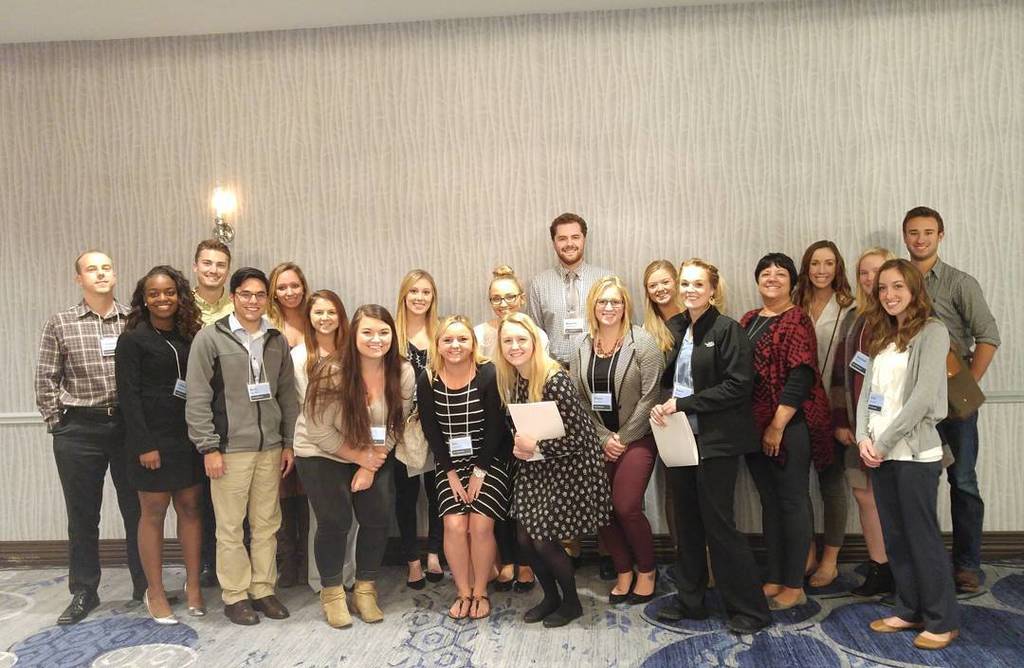 SPARK_WI's tweet photo. Thanks for joining us at the Summit, UW-Whitewater!! #uww #sparksummit16 #tobaccofreecampus #instaspark https://t.co/jSO2tnysFJ