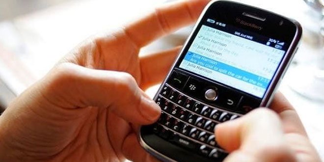 researchinkenya's tweet photo. 70 % of Kenyans use mobile phones within five minutes of waking up
https://t.co/A4NNvHYrfg #COYG #ShujaaJoeKadenge #GhaflaRelaunch https://t.co/foB7VPA2lo