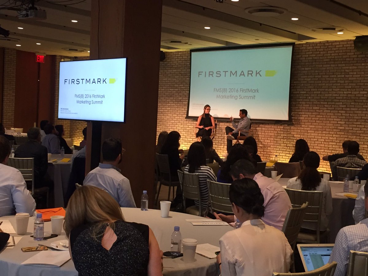 MeetMirror's tweet photo. @Casper Terri R. VP Mktg talks humanizing a mattress company to build a stellar CX. #FMS16 #CXinsights #Contentedu https://t.co/tuwhE25VGv