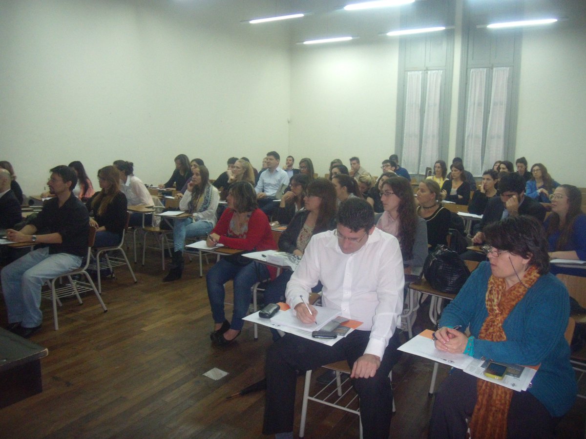 DerechoUNR's tweet photo. #AHORA Comenzó una nueva edición del #Curso de Formación de #Adscriptos que se dicta en @DerechoUNR https://t.co/Ovdpm9Bwon