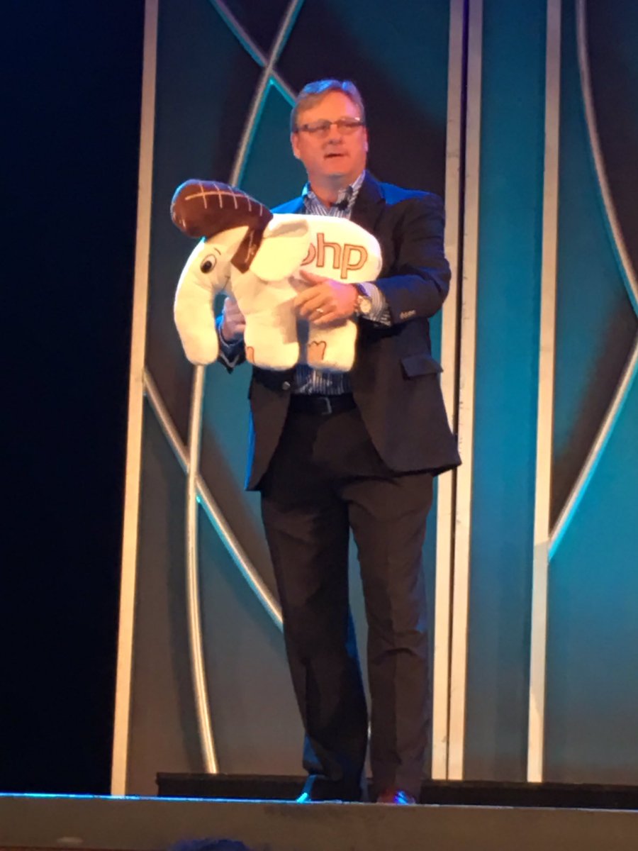 polloboy's tweet photo. Crazy new elePHPants at #ZendCon2016 https://t.co/oM7MwCzkRT