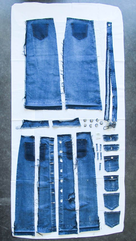 Goldsmiths MA Fashion 1st project can be seen in progress on the blog fashiongoldsmiths.com/blog