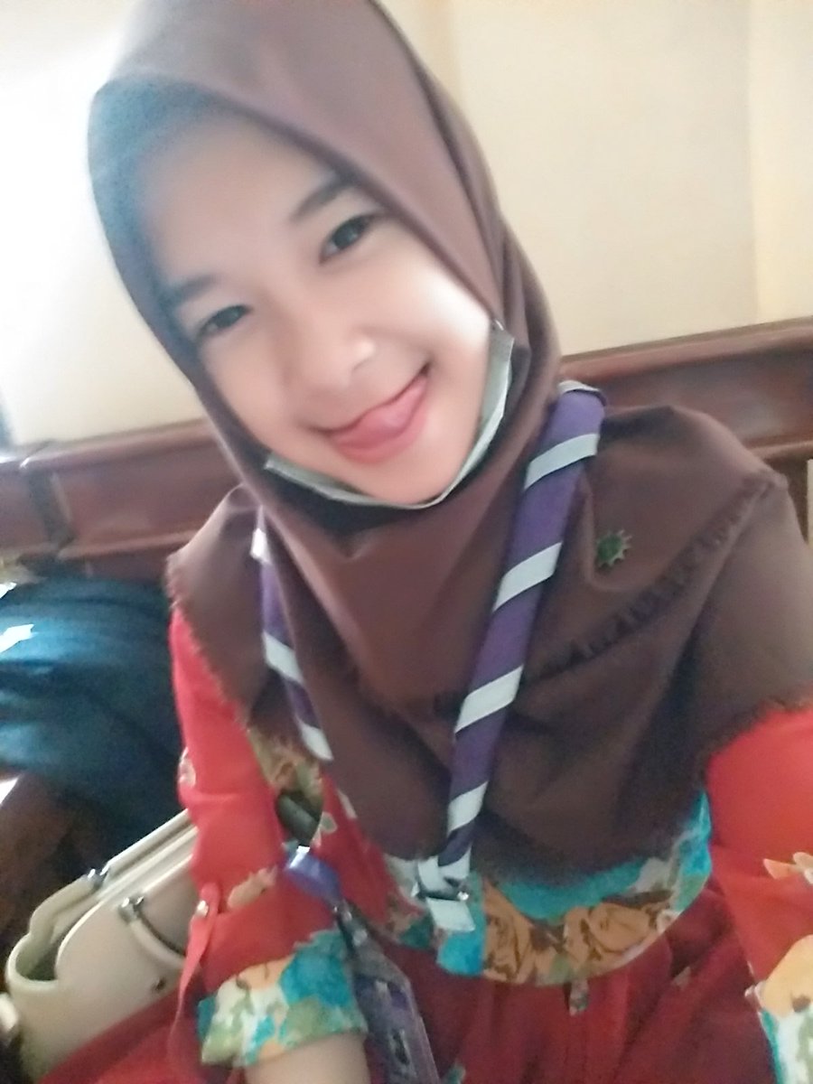ihlas04's tweet photo. anak pramuka itu gni bda dri yg lain.. karena kita #BERANITAMPILBEDA #JABARKAHIJI #URBANSCOUTING #SAHABATCANTIK #KEMUDIANHENING https://t.co/vueVyuVwV8