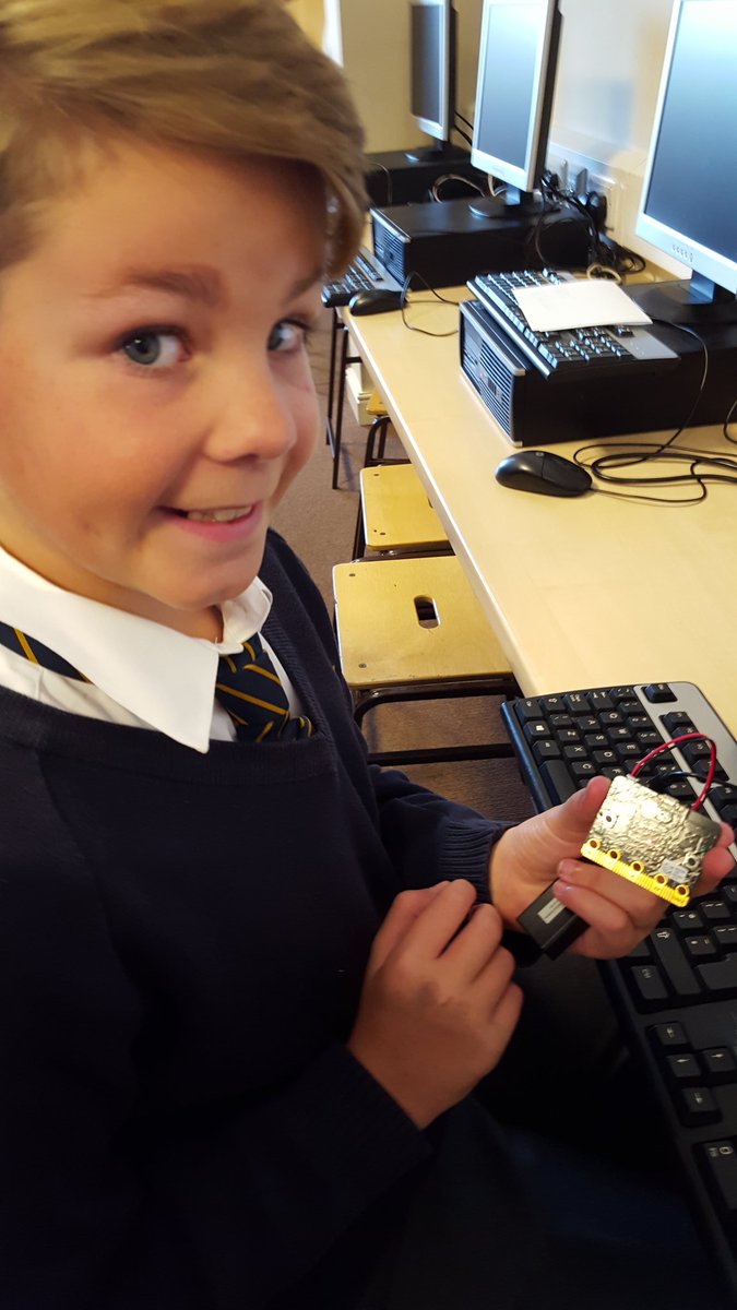 StAndrewsCoE's tweet image. Year 5 lunch time coding experience with Code Bug went really well today. Lots of excited and engaged children @codeweekUK #CodeWeek2016