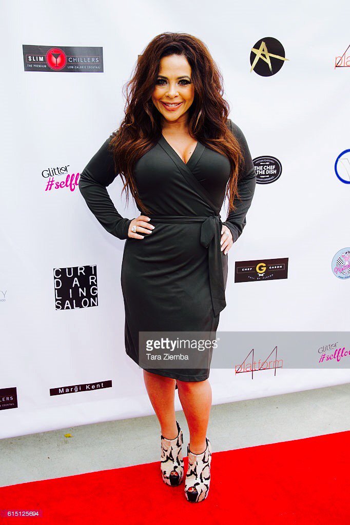 BrookeLewisLA's tweet photo. .@4BreakingChains &amp; @glittermagazine #FallReception thx 4 the most amazing event &amp; #energy 4 #BTCF #SelfLove #cause💜 https://t.co/P1bKK0MRKt