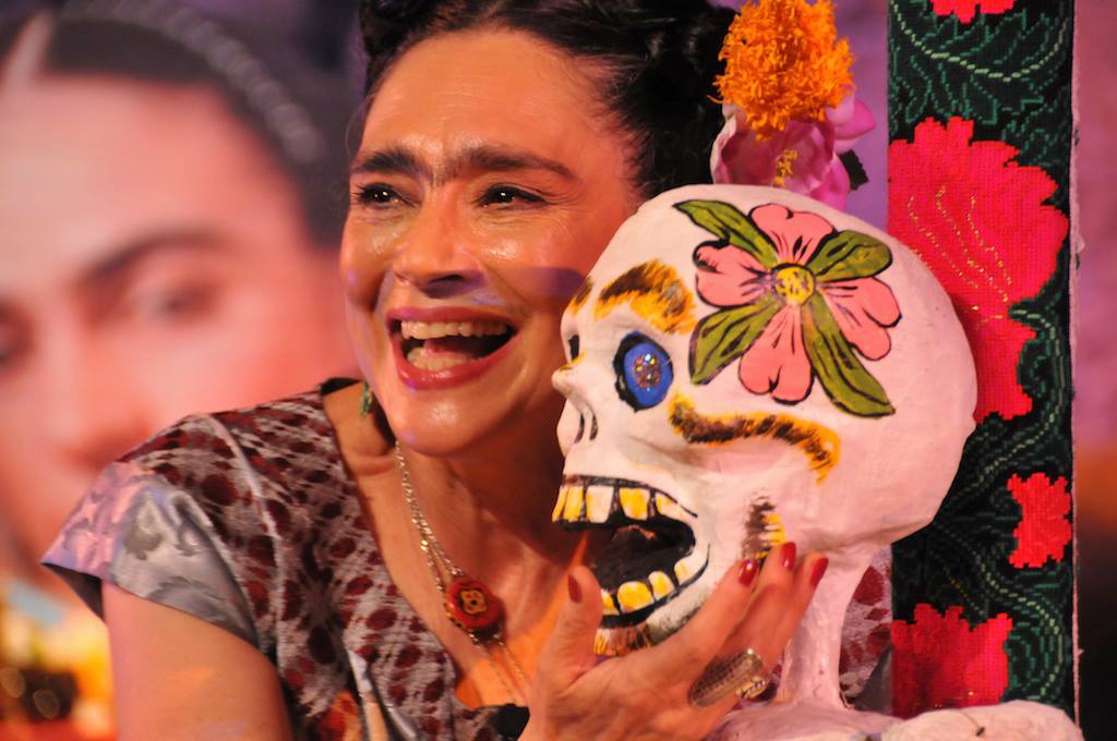 PriceTravel's tweet photo. ¿Adivinen quiénes van a regalar hoy 2 pases para el #FestivalVidaYMuerte de @XcaretPark?

 🌹💀🌹

¡Nosotros! Da RT para que te digamos cómo. https://t.co/OxR050AozT