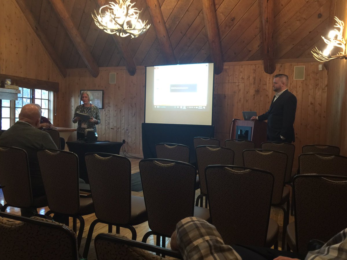 Next up, breakout sessions for technical, #e911 staff and managers at #OregonAPCO16