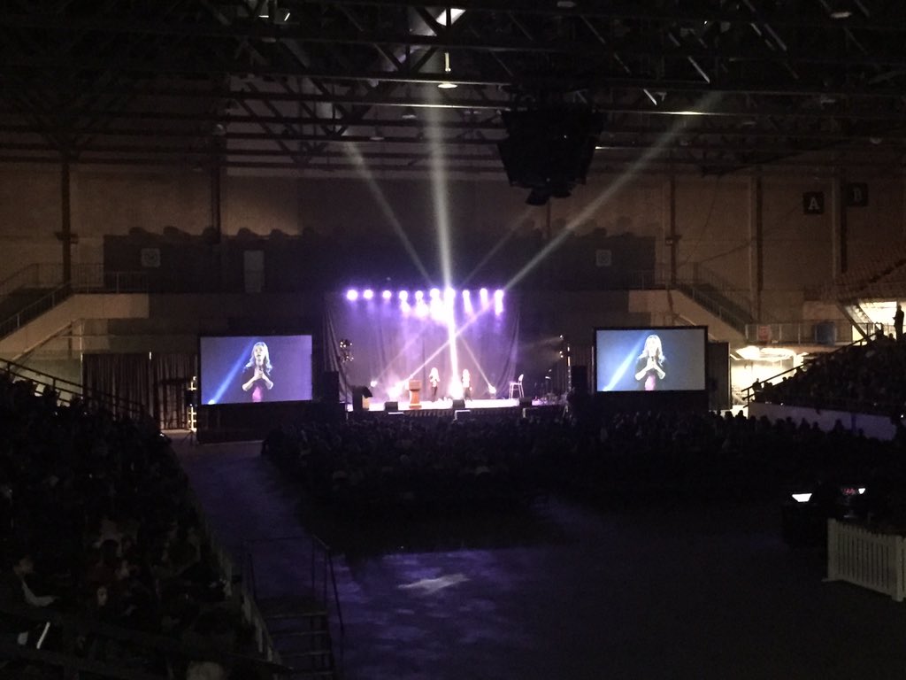 BullyingAlberta's tweet image. @egmsociety ABRC is at the Power in Me 2016 #PIM16 &quot;Be an upstander! Do something nice today!&quot; #yeg #change #empowerment #nobullying