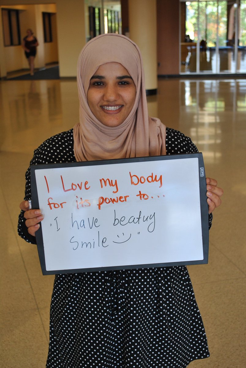 KSU_dAM's tweet photo. Hurry, time is almost up to get your picture taken at the @KentStudentCntr! #loveyourbody https://t.co/0AvND0wFx4