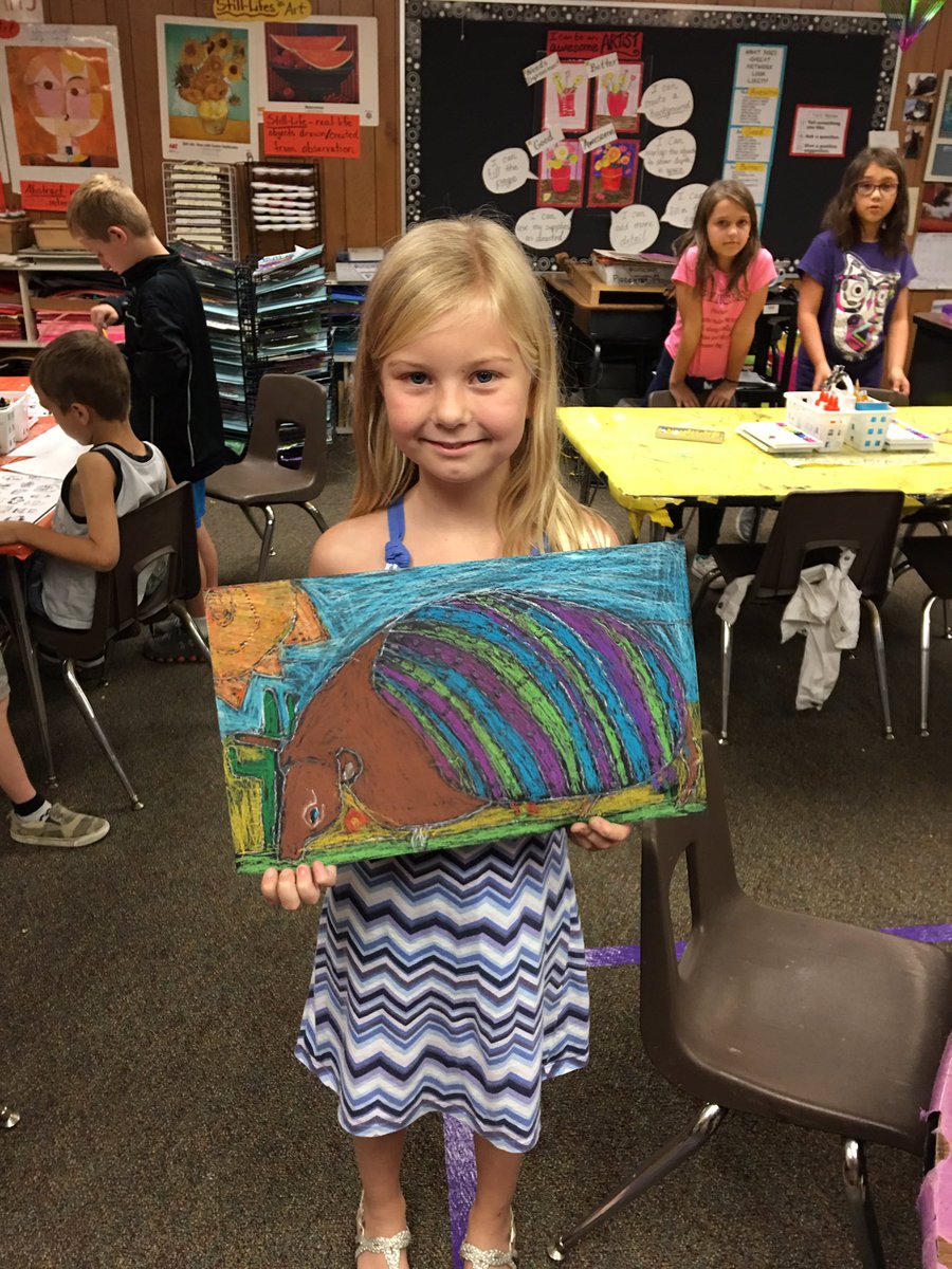 egelibrary's tweet photo. @egelibrary @HumbleISD_EGE @HumbleISD #EgeArt #RodeoArt We love ART in 2nd grade- #armadillos https://t.co/infS3GROnV