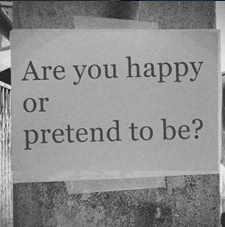 Una pregunta q muchos deben hacerse constantemente en cualquier idioma #realidad #felicidad #mentiras