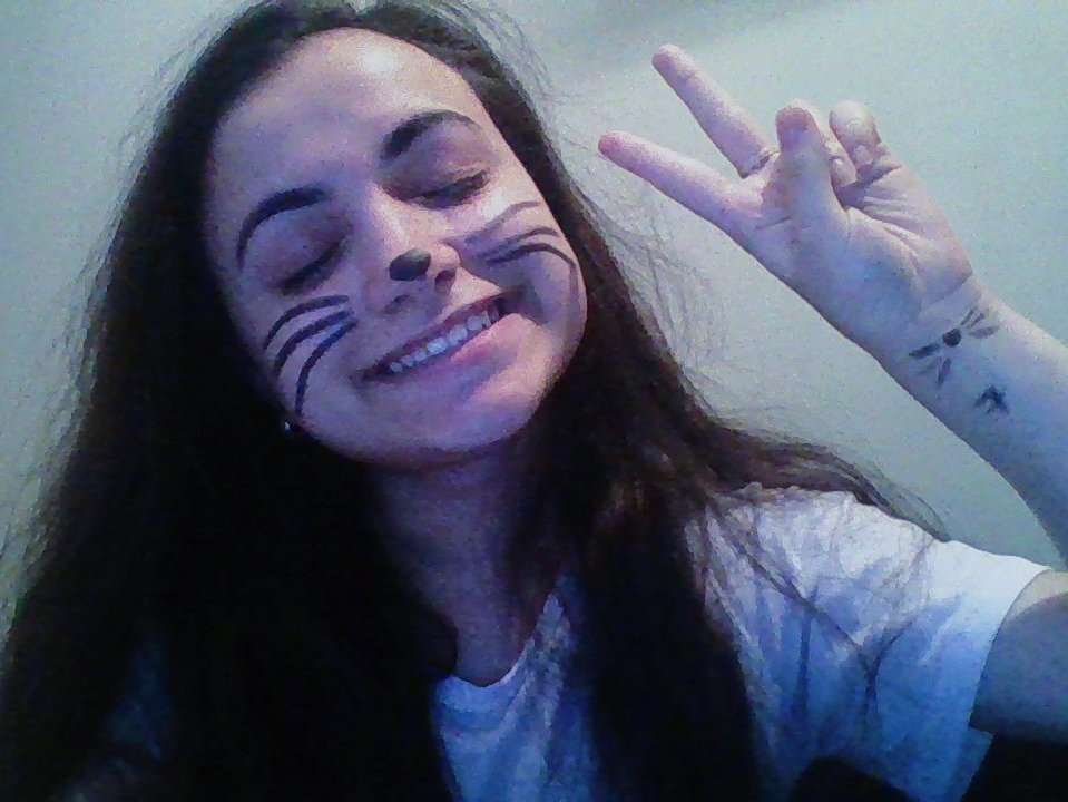 lilnonll's tweet photo. #7YearsOfDanAndPhil HAPPY 19TH OF OCTOBER CUTIES 💕💕🎉🎉 xx https://t.co/kxLW56bEam