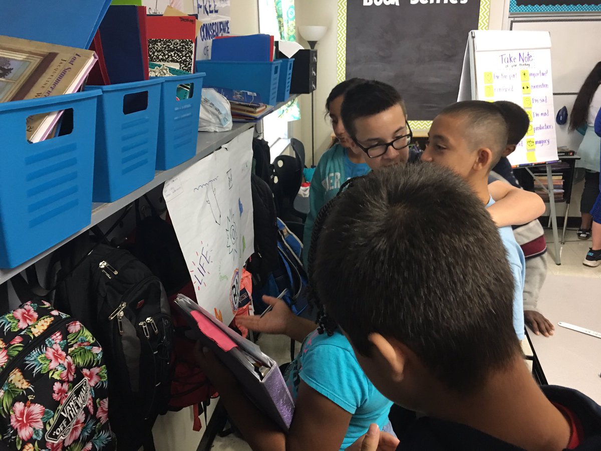 MrsGuynes's tweet photo. #graffiti #gallerywalk #shandses https://t.co/dKz1sGUyv9