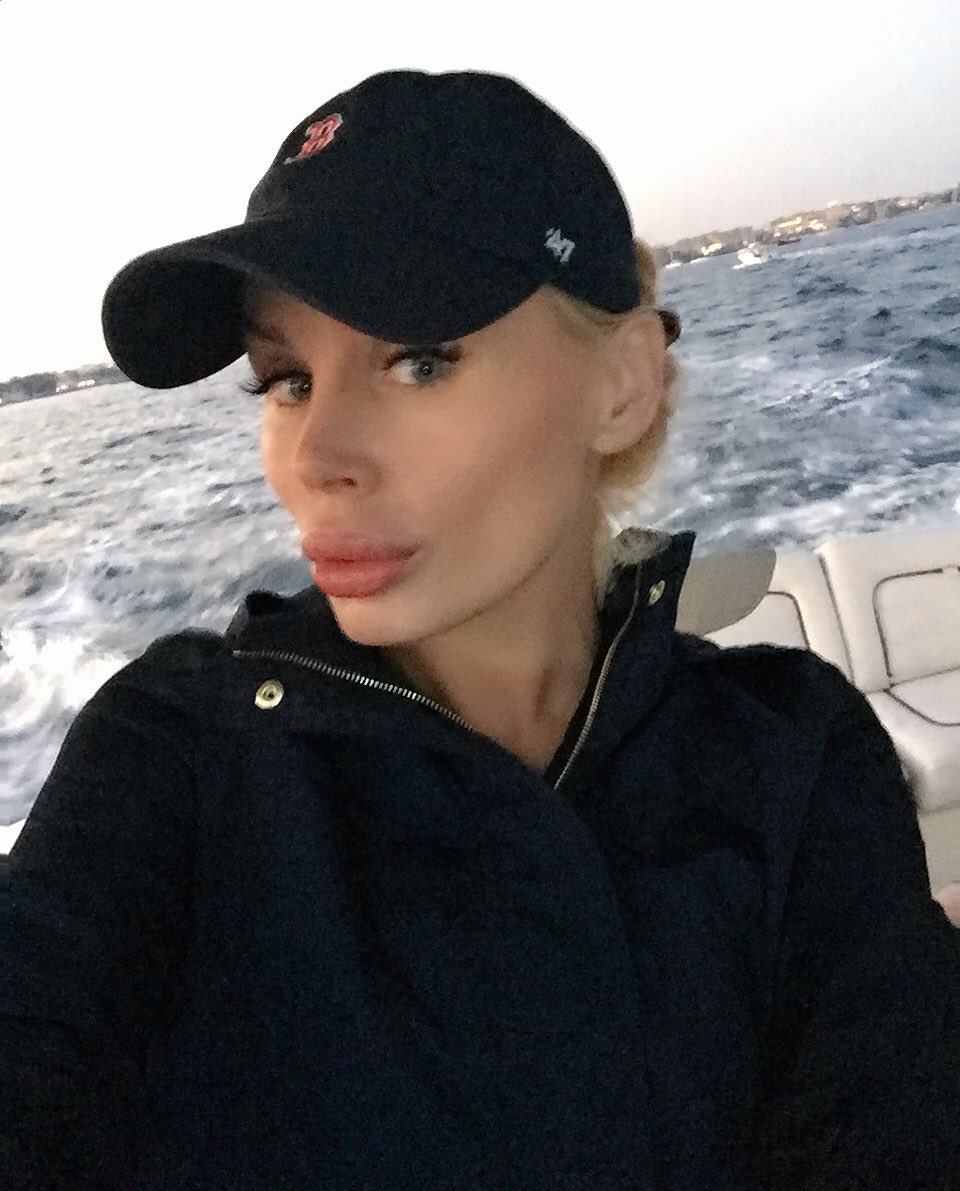 Life is a rough voyage; Face the wind head on! #BeautifulFallDay #Sunset #BusyBee #Strength #SaltLifeSelfie #YachtLife #BostonFan #NoFilter