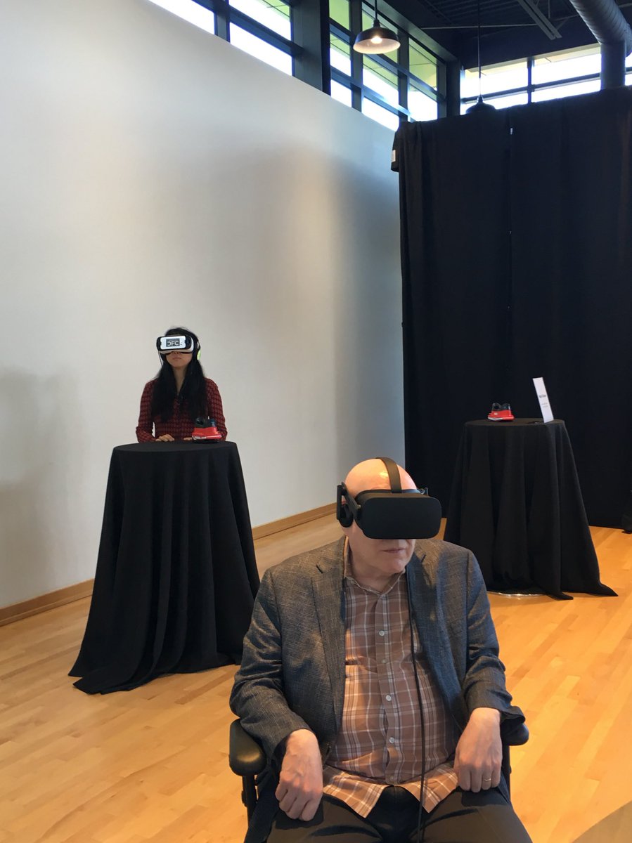 cfcmedialab's tweet photo. Taking in great #VR experiences during #OpenImmersion prototype showcase @thenfb @FordFoundation https://t.co/Fvux4KOZQD