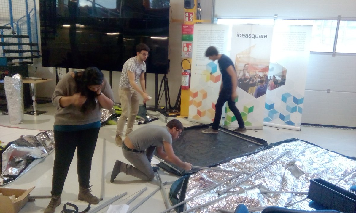 HScienceAdvisor's tweet photo. Challenge #winterhyde #shelter #competition at @CERN @IdeasCERN #cbicern by @HumanitarianLab https://t.co/JClKgPfHhc